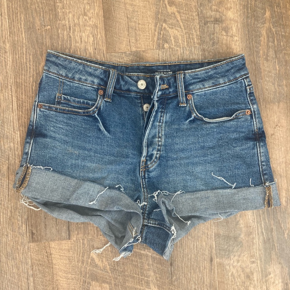 Old Navy | Button Fly High Rise Sky Hi A Line Secret Smooth Pockets Shorts